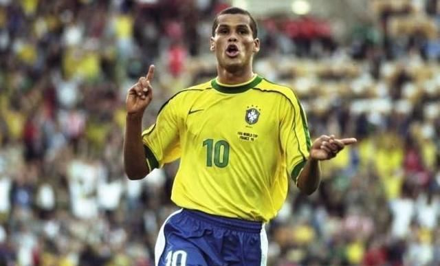 一个赛季能 一个赛季能