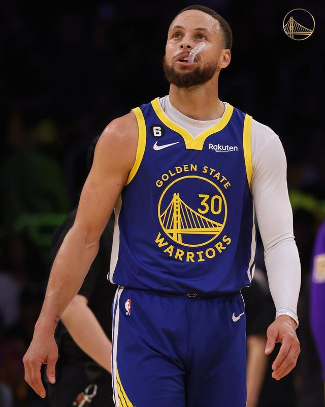 也为年轻球 也为年轻球